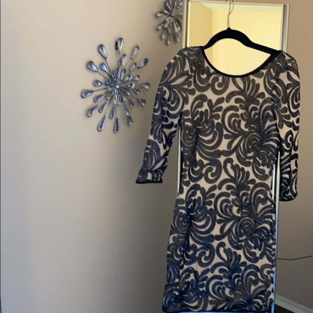 Gorgeous sequined dress!